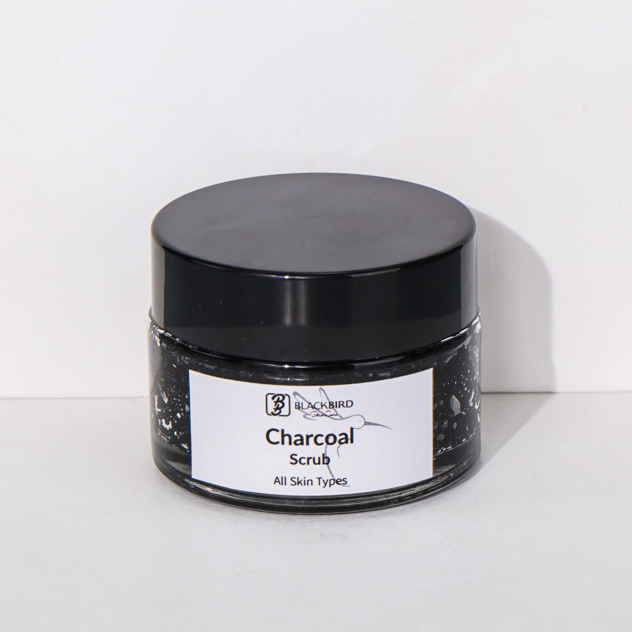 Private Label Vegan Full Deep Cleansing Whitening Lightening Body Scrubs Remove Dead Skin Charcoal with Dead Sea Salt Body Scrub