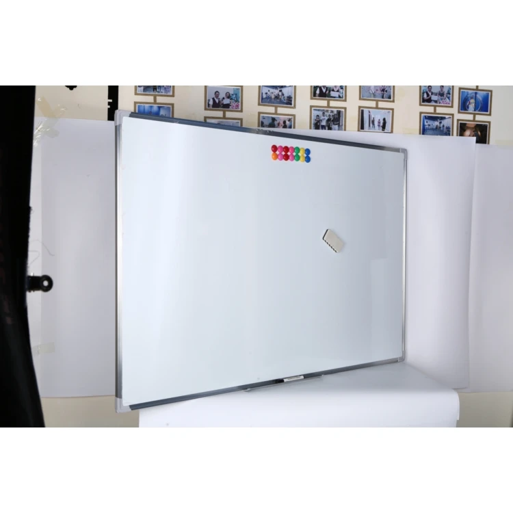 China Manufacturer Direct Sale Standard Type Size 30*45cm Aluminum Fardrame Whiteboard