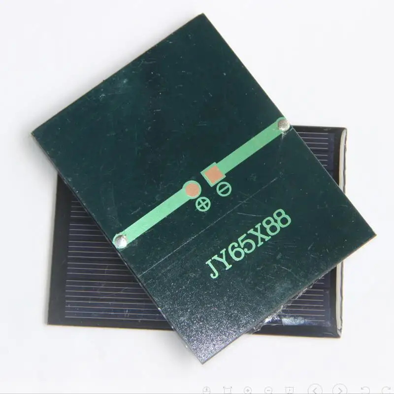 0.7W DIY Mini Solar Panels 5V for 3.7V Electronic Toys Charr Small Poly Solar Cells 65x88mm