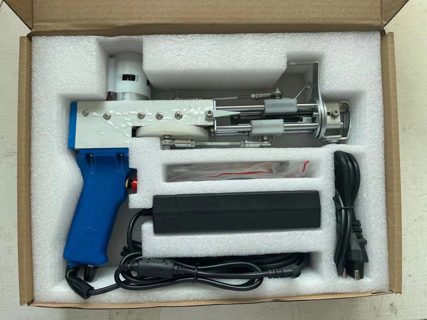 Best Seller Rug Making Tools Electric Hand Carpet Weaving Cut Pile Tufting Gun