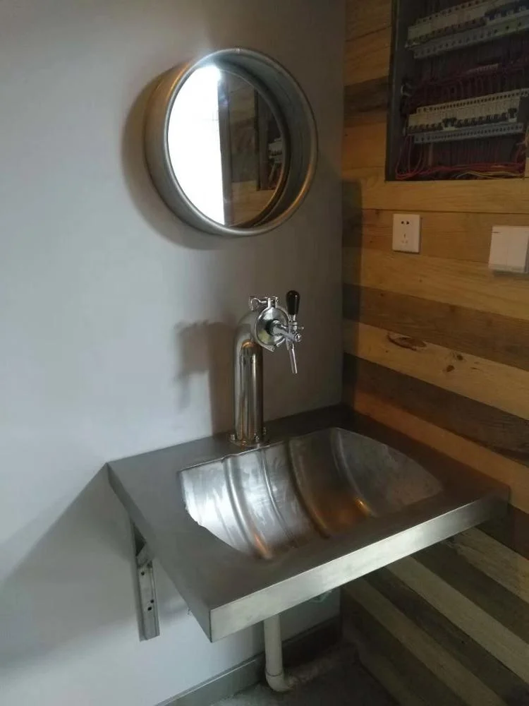 
Creative beer barrel bar decoration urine barrel round sink bar chair 