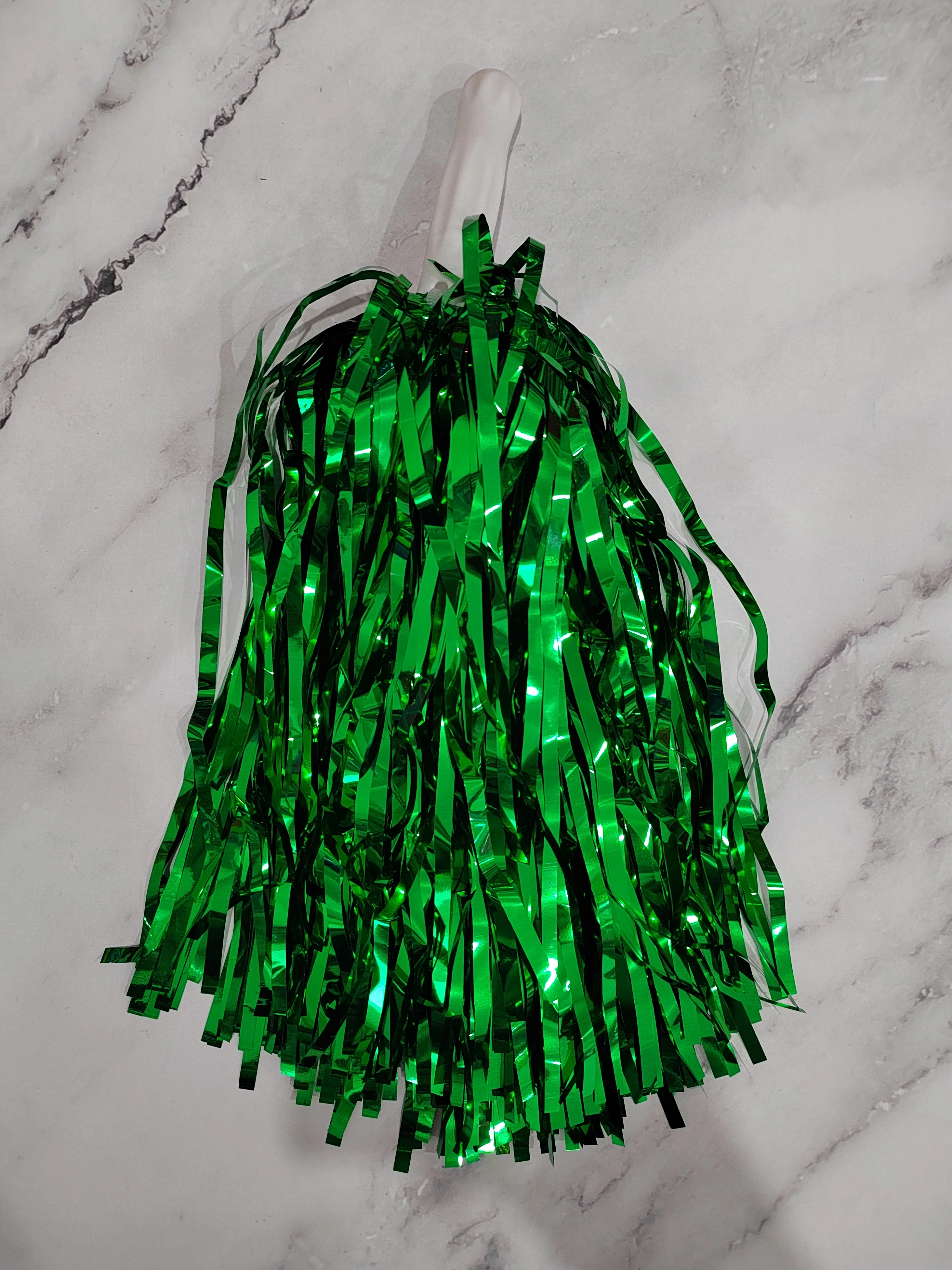 Wholesale High Quality Cheerleading Pet Material Plastic Pompom Cheering Pom Poms