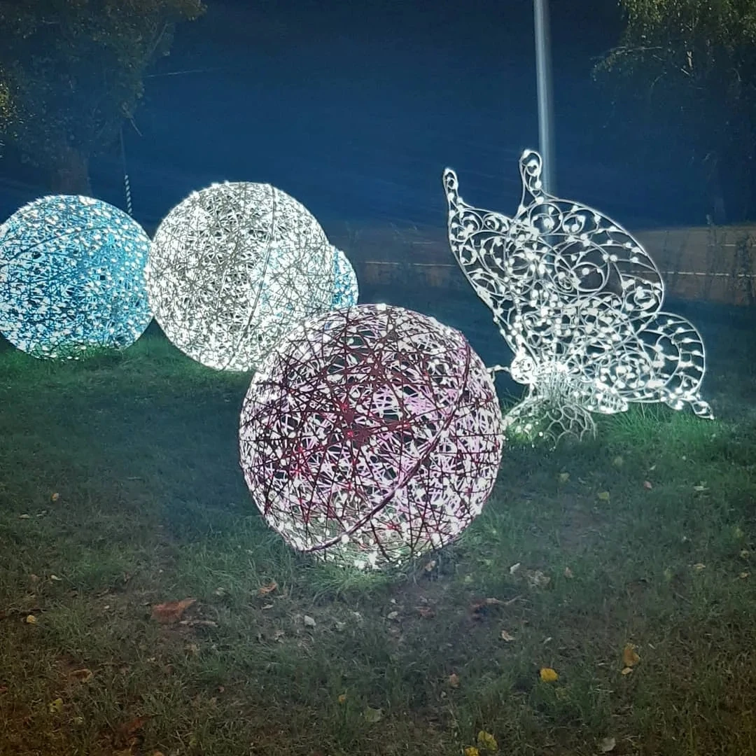 Outdoor large abstract metal stainless steel decorative golf ball sculpture