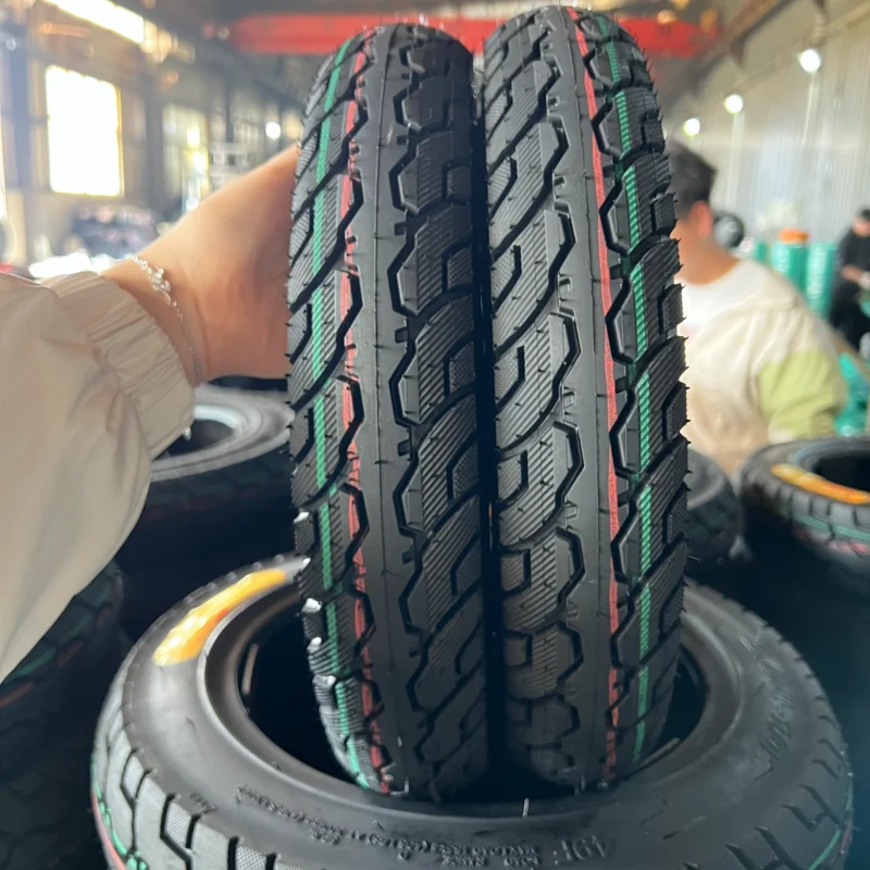 High Quality Motorcycle 2.50 17 Rubber Tyres Prices Pakistan Size 18