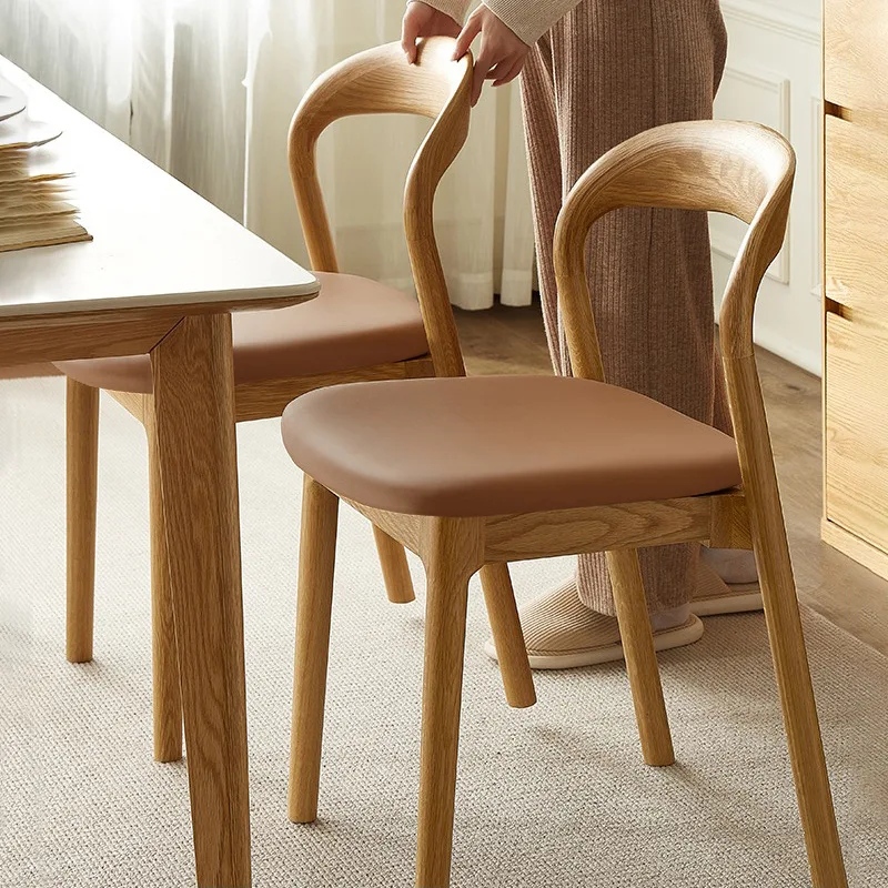 Nordic modern restaurant chair solid wood frame pu leather dining room chair for hotel
