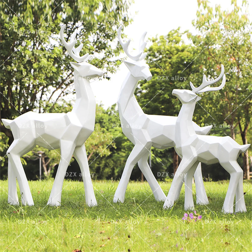 Hot Sale Outdoor Garden Pop Art Resin Cartoon Bee Statue Animal Sculpture For Sale