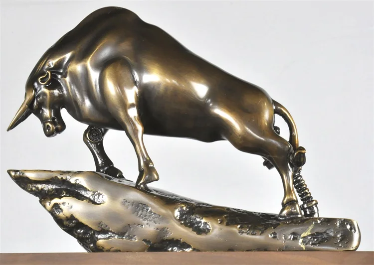 Professional sculpture designer Wall Street mascot bull designs industrial cattle sculpture