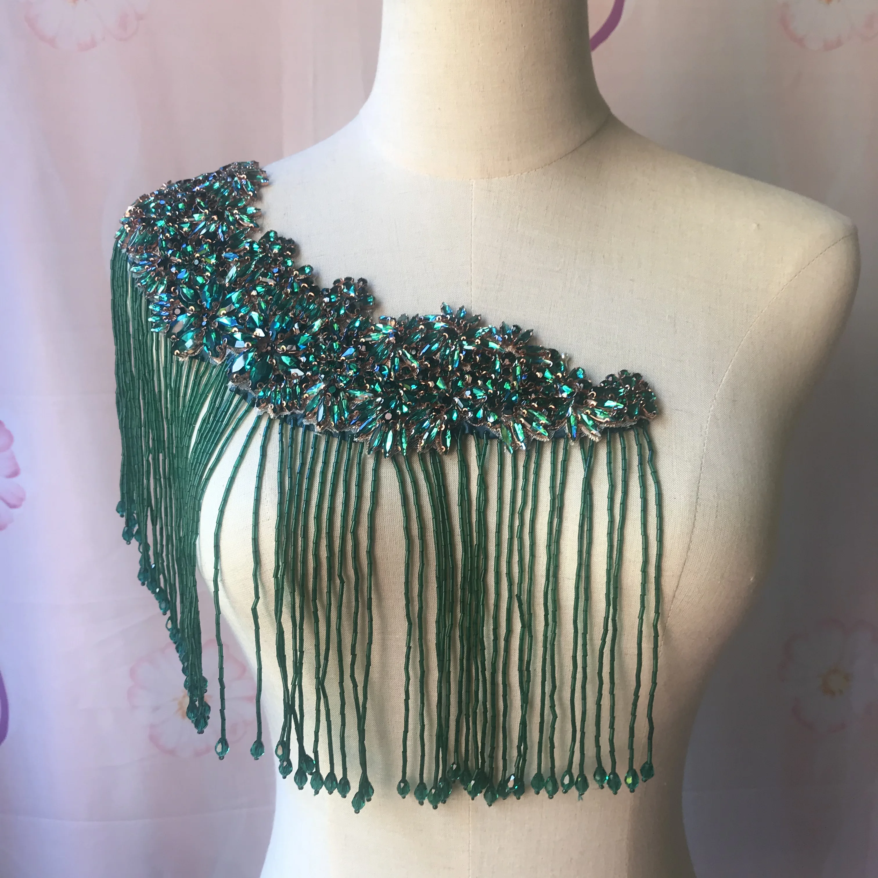 2021 wuku bling bling crystal bolero with tassel fringe  in green