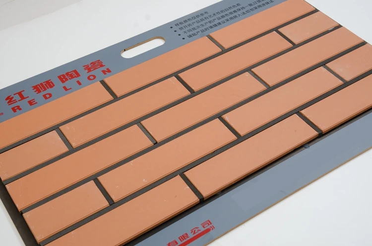 Exterior Low Price Red Wall Decor Stone Bricks Clay Brick Wall Cladding Block Mould in Kenya