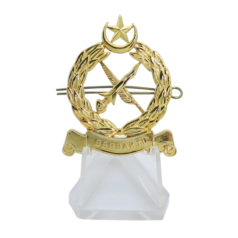 Wholesale custom logo badge premium metal badges for souvenir 37 OEM experience badge maker