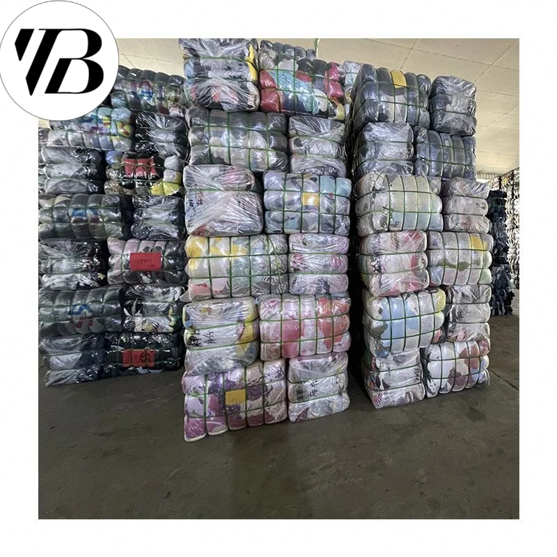 Дешевые б/у детские ботинки в Дубае