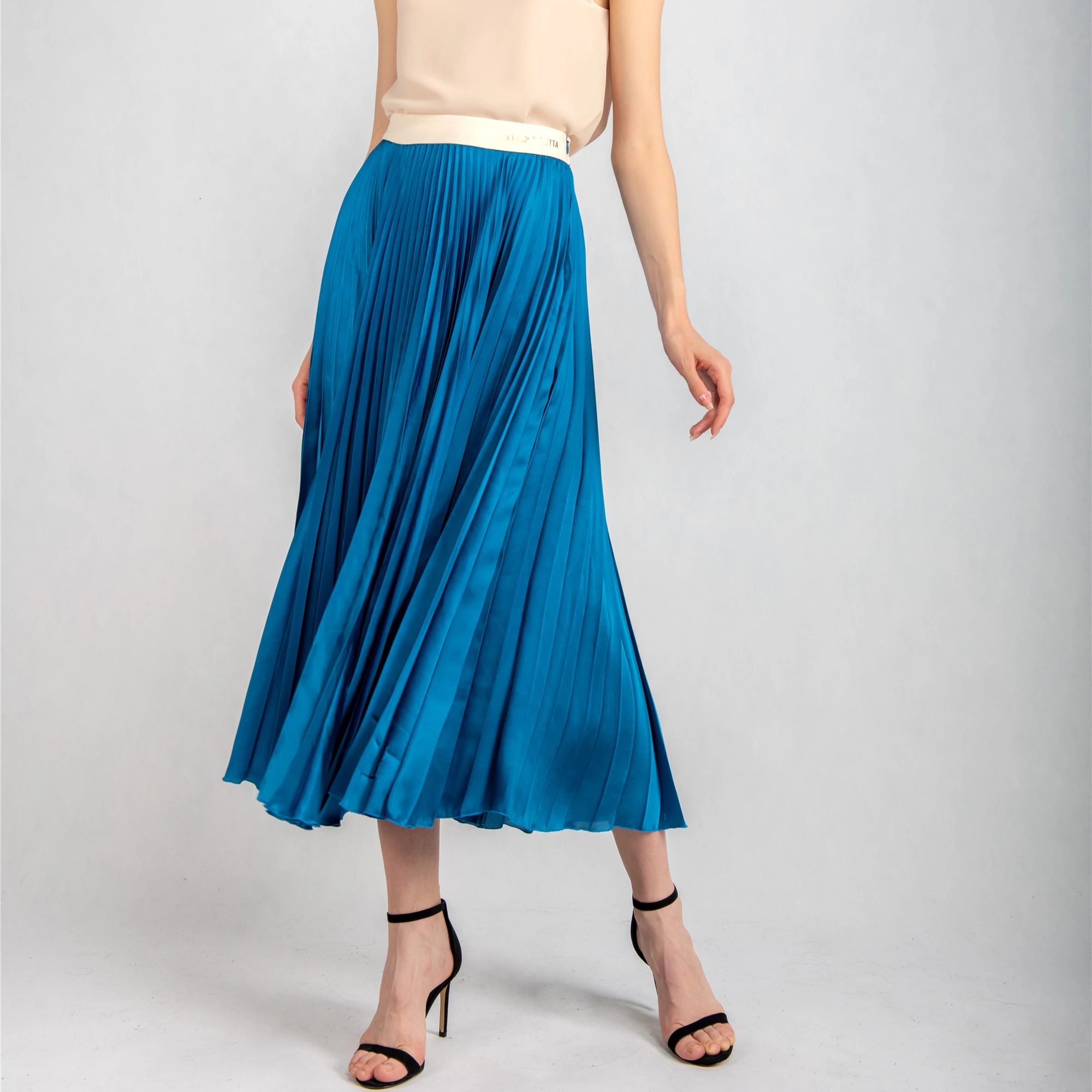 Hot Selling Women Skirt Blue Satin Fabric Pleated Long Length Skirt