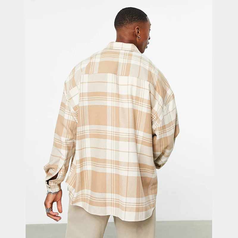 Oversized fit viscose blend drop shoulders shirt spread collar short sleeves button-up front fashion plaid shirt for men