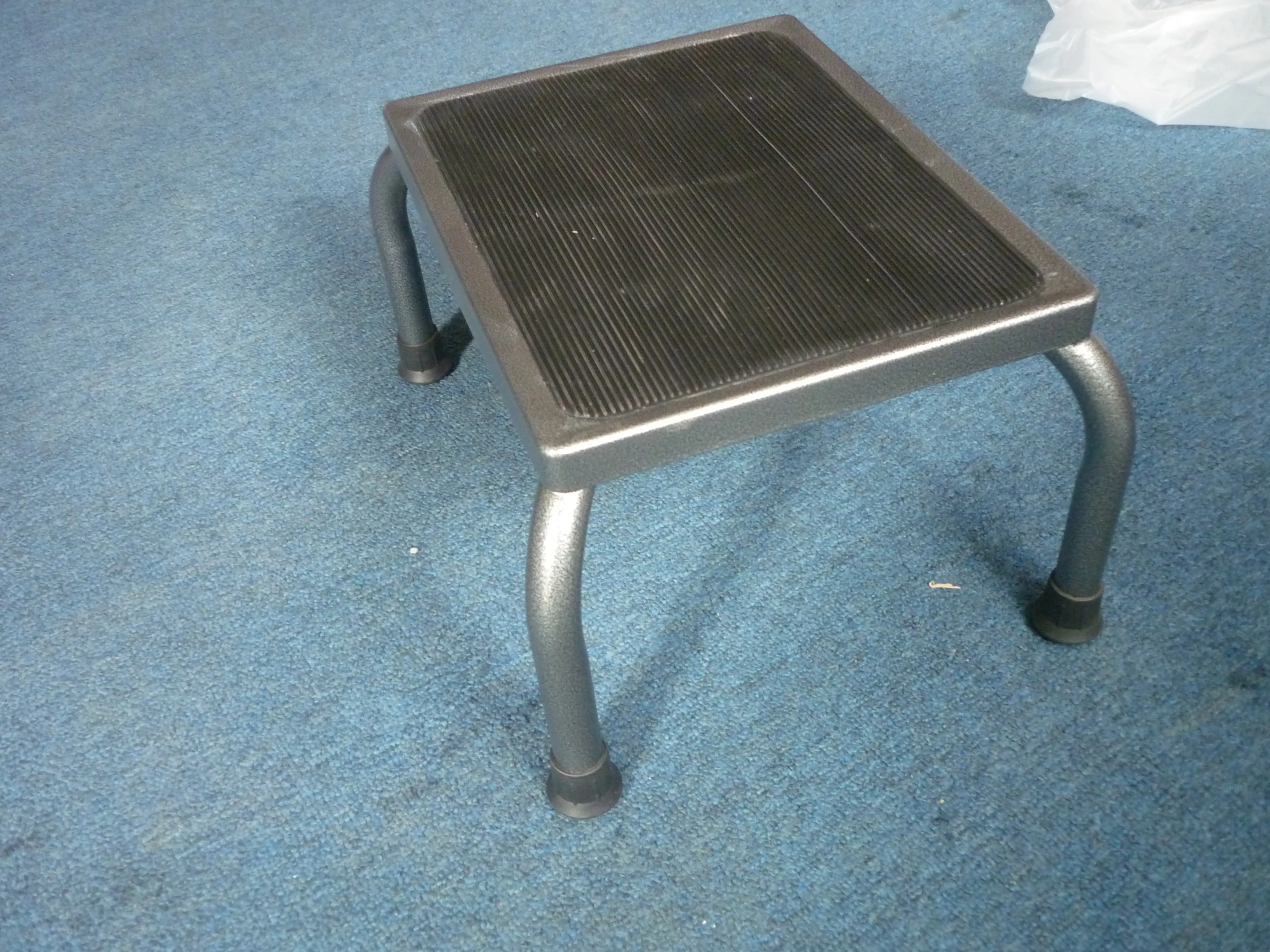 Metal Step Stool - Heavy Duty Stepping Stool for Adults and Kids - Foot Platform for Kitchen, Bedroom, Bathroom