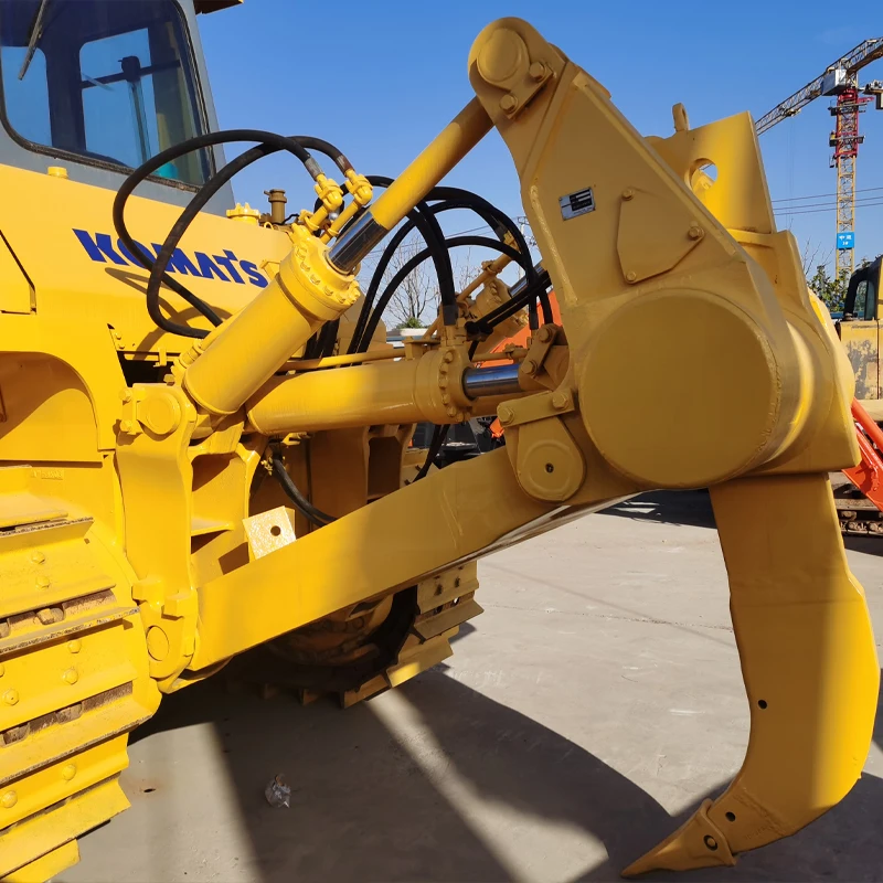 Japan KOMATSU D155AX dozer bulldozer in Asia