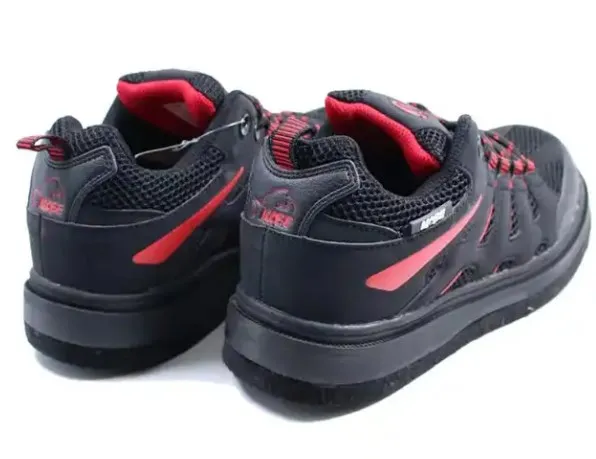 Felt spike neoprene rock fishing rain shoes non slip water sport sea fishing boots low cut steel spike sole fishing shoes