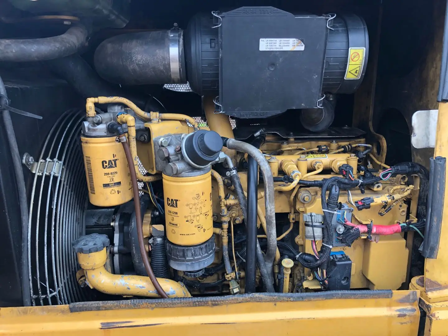  strong Used Caterpillar CAT D5K Crawler Bulldozer For Construction Works in good