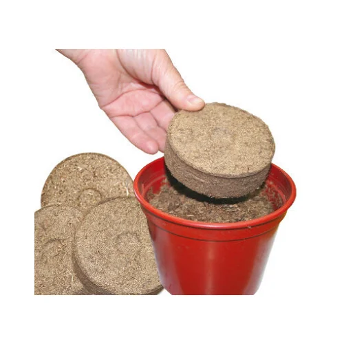 Pressed peat moss briquette tablet for growing seedlings