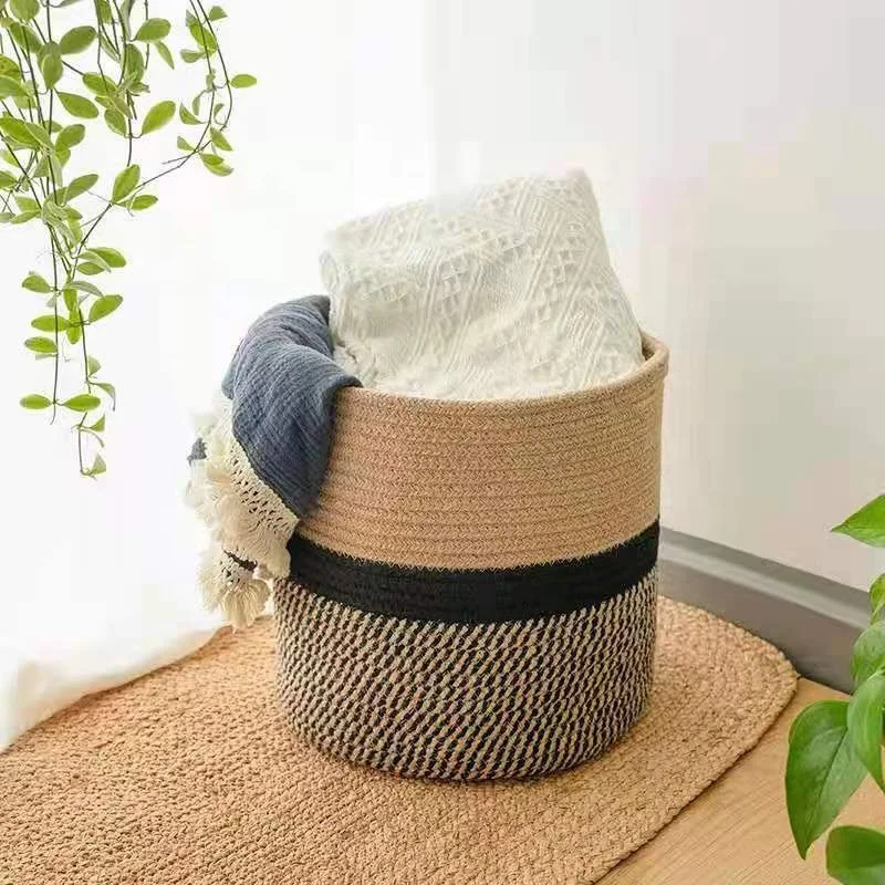 straw basket-2.jpg