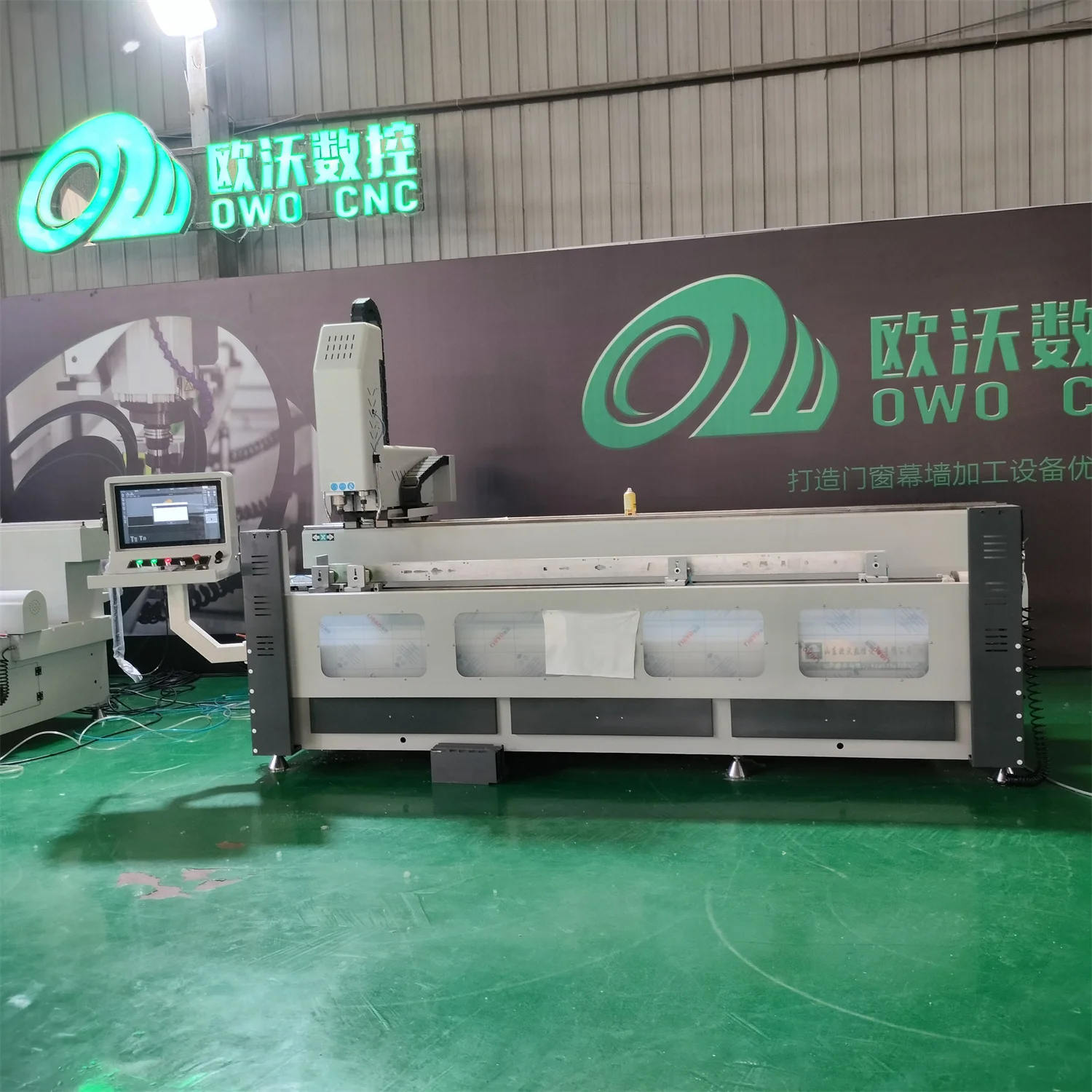 DEZHONG CNC Drilling Milling Machine Aluminium PVC UPVC Stainless Steel Core Motor PLC Manufacturing Plant Use