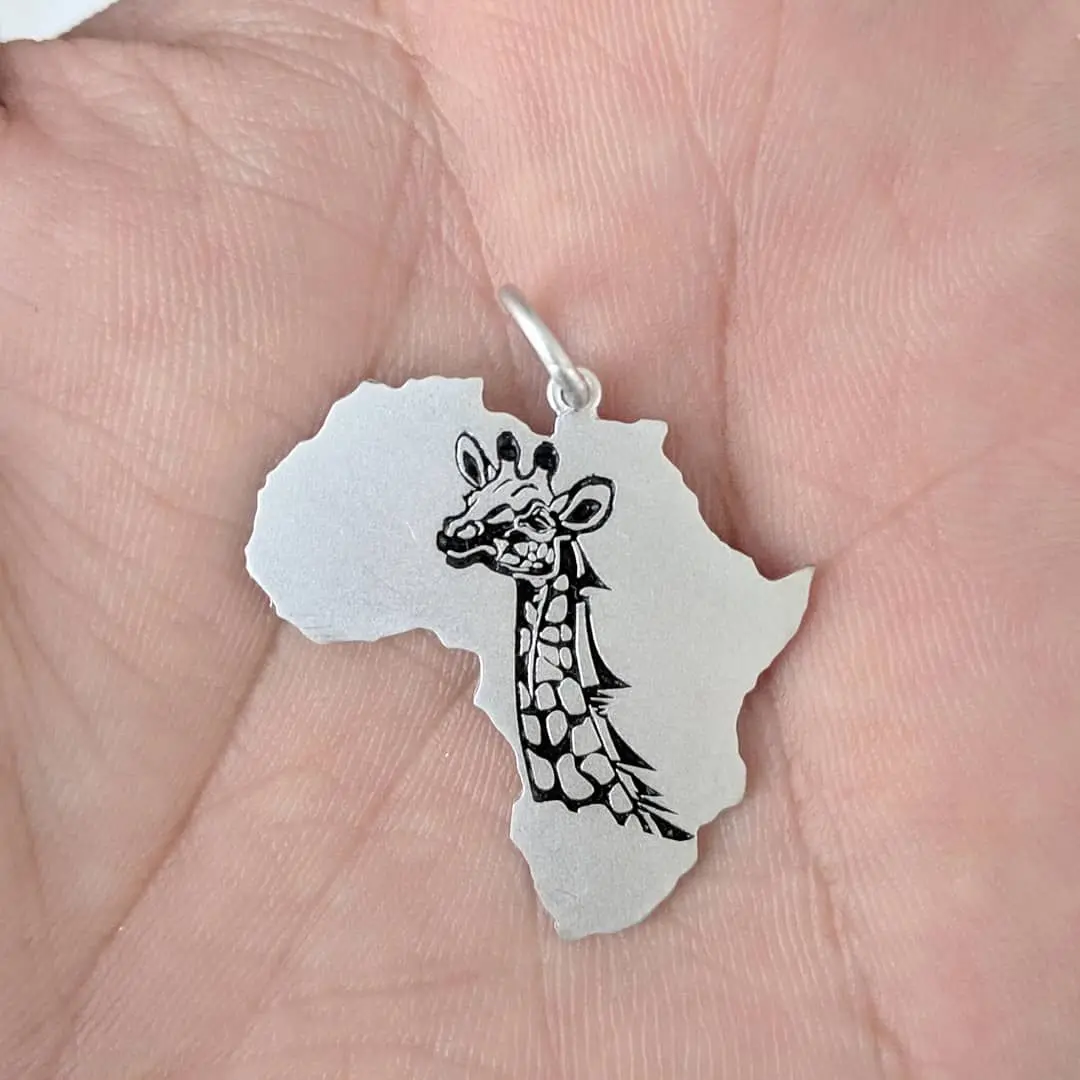 2.5D Ezcad3 auto focus jewelry engraving and cutting fiber laser machine 3D relief laser engraver lighters coins