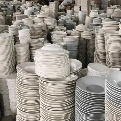 In stock ready to ship Wholesale Ceramic Per Carton Mix Household White Stocked Ceramic Plates Bowls Cups Saucers Tableware set