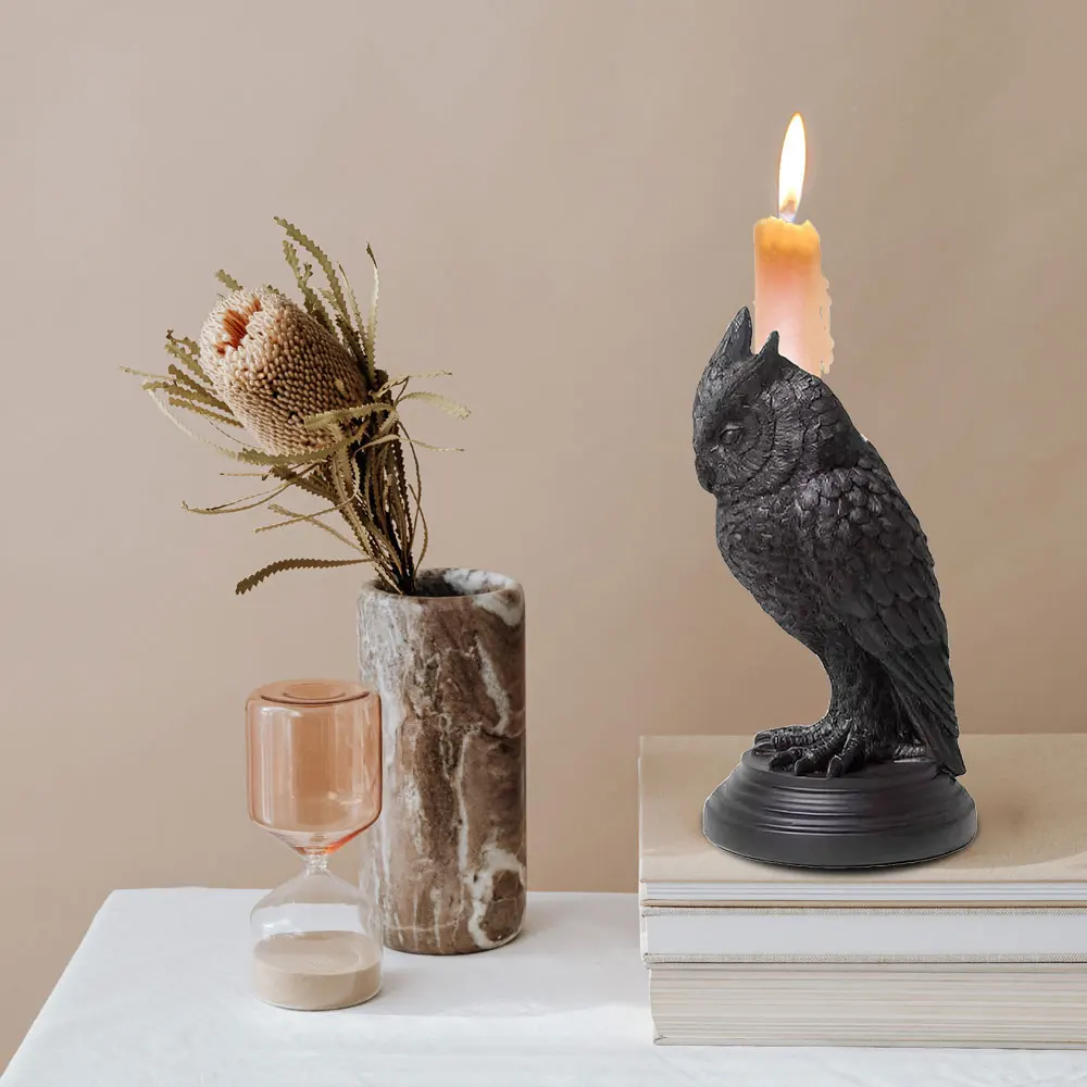 New Halloween Products in Animal Resin Home Furnishing Black Owl Resin Candlestick Resin Black Raven Tealight Candle Holder