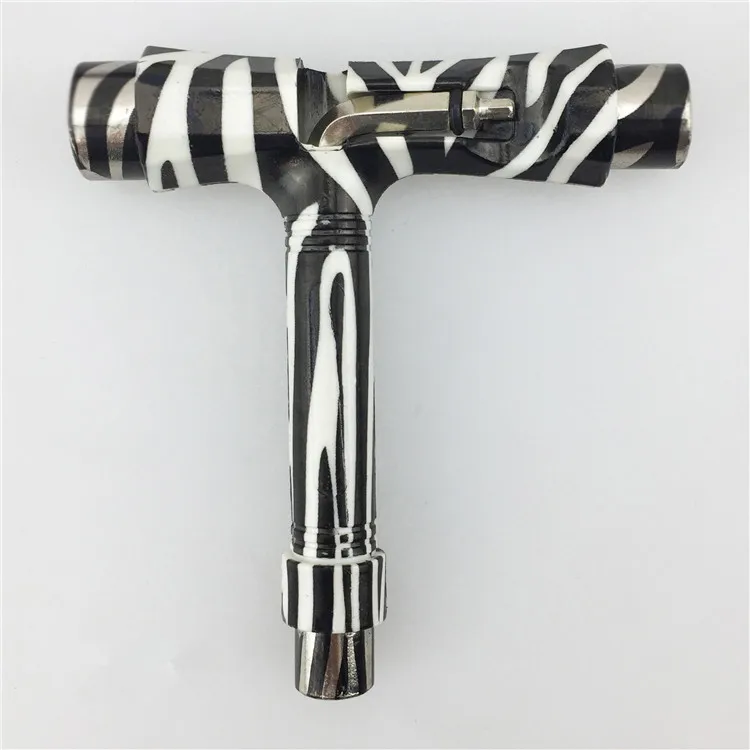 Logo custom Skateboard tools T wrench with digital printing
