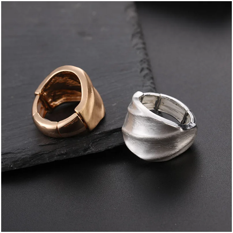Gold Ring Silver Blue Sapphire Big Simple Male Low Price Glow Bulk Wholesale Finger Turquoise 24K Horseshoe Ring