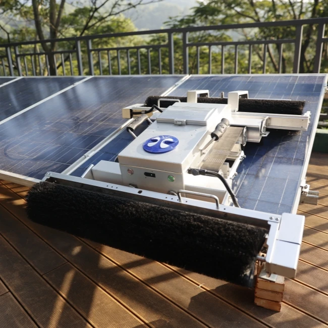 Fully autonomous PV clean equipment PhiCleaner E22L