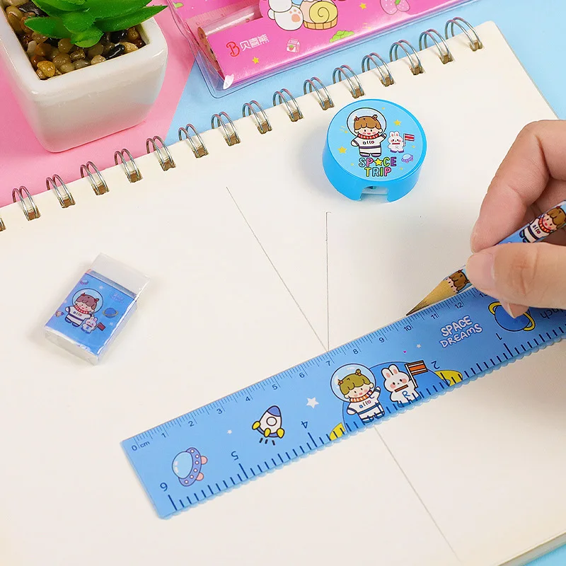 Original Astronaut Stationery Set Five-Piece Pencil Gift Set for Primary School Students Wholesale Usage for Office