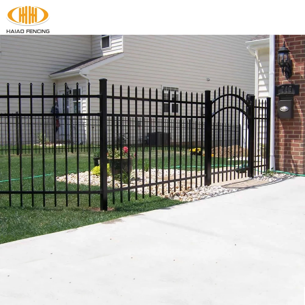 Wholesale Outdoor Decorative Black Garden Picket Fence Panels Fence System Front Yard Fence For Country Houses