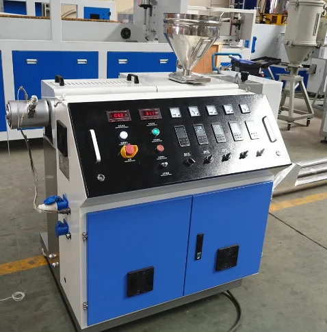 Plastic extruder for granulation laboratory mini extruder