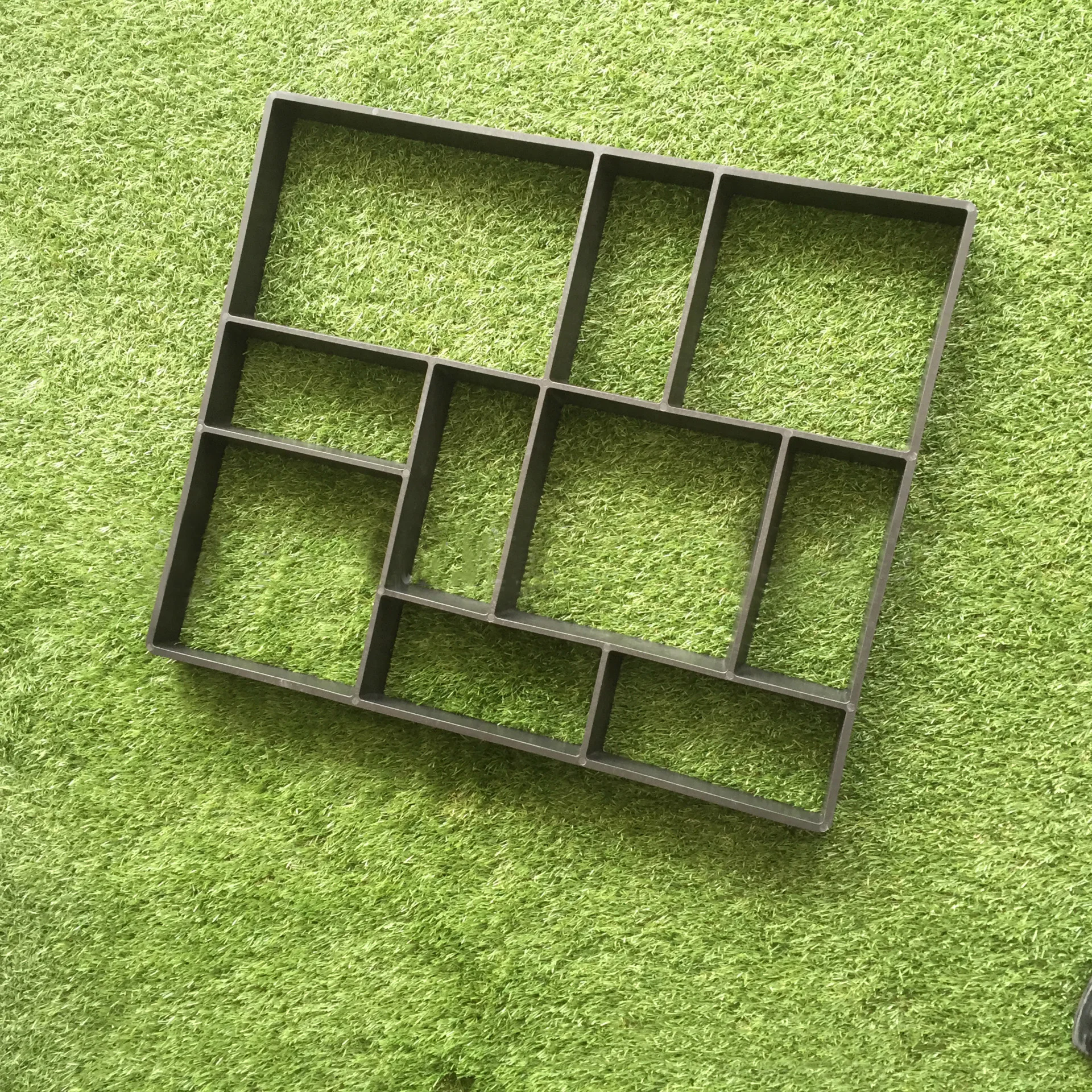 DIY garden cement mold paving antique plastic prototype floor European square concrete floor brick mold decoration