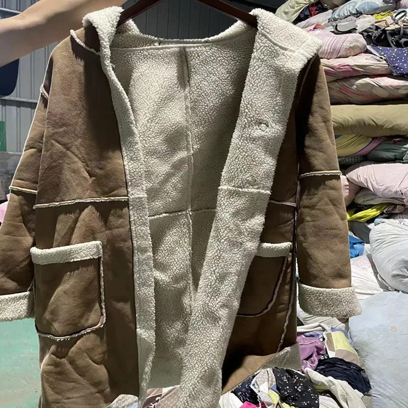 Second hand suits for winter in bales factory stock used adult clothes wholesales thrift clothes for white collars