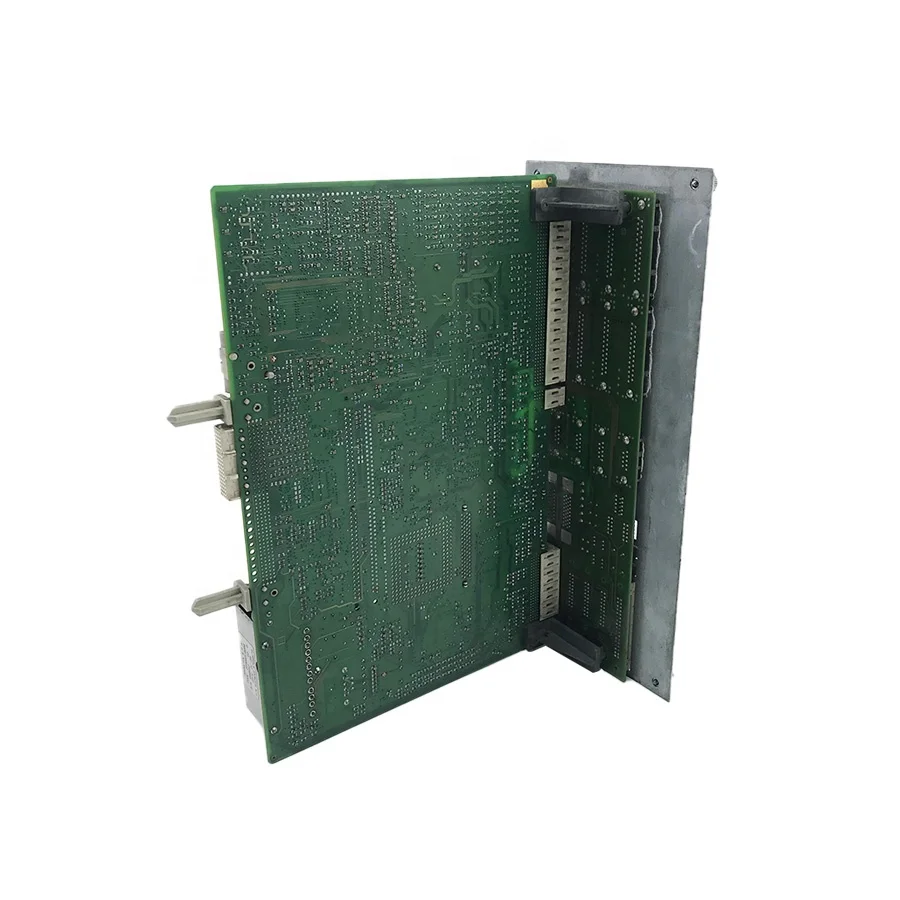  В наличии центральный модуль Siemens SINUMERIK 810DE CCU1