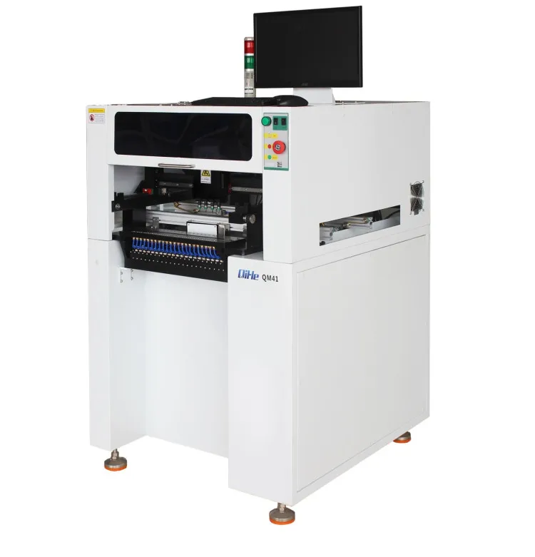 4 Placement Heads High Precision SMD Pick and Place Machine With Computer QM41