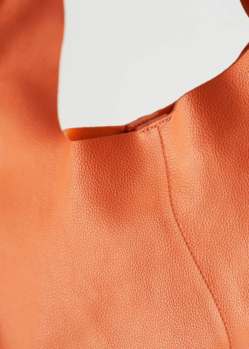 Top Grain Cow Leather Ladies Handbag Stylish Arm Shoulder Bag