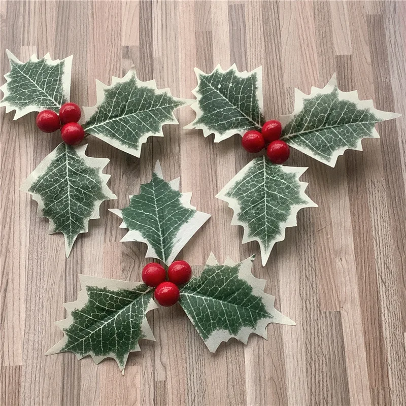 Professional Home Decoration DIY Artificial Small Red Christmas Fruit with Green Leaves for New Year Floral Displays