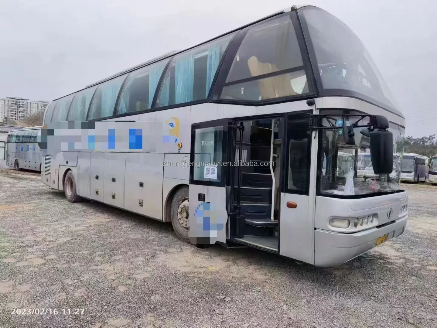 Лидер продаж африканские автобусы дизельные с ручным управлением Euro 3 RHD недорогие подержанные