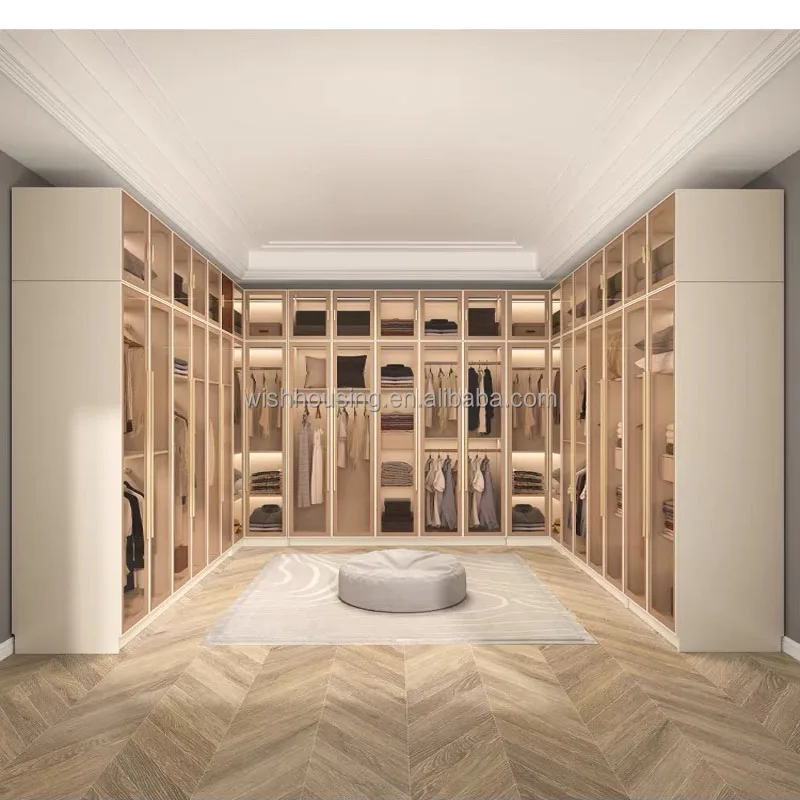 walk in closet 11.jpg