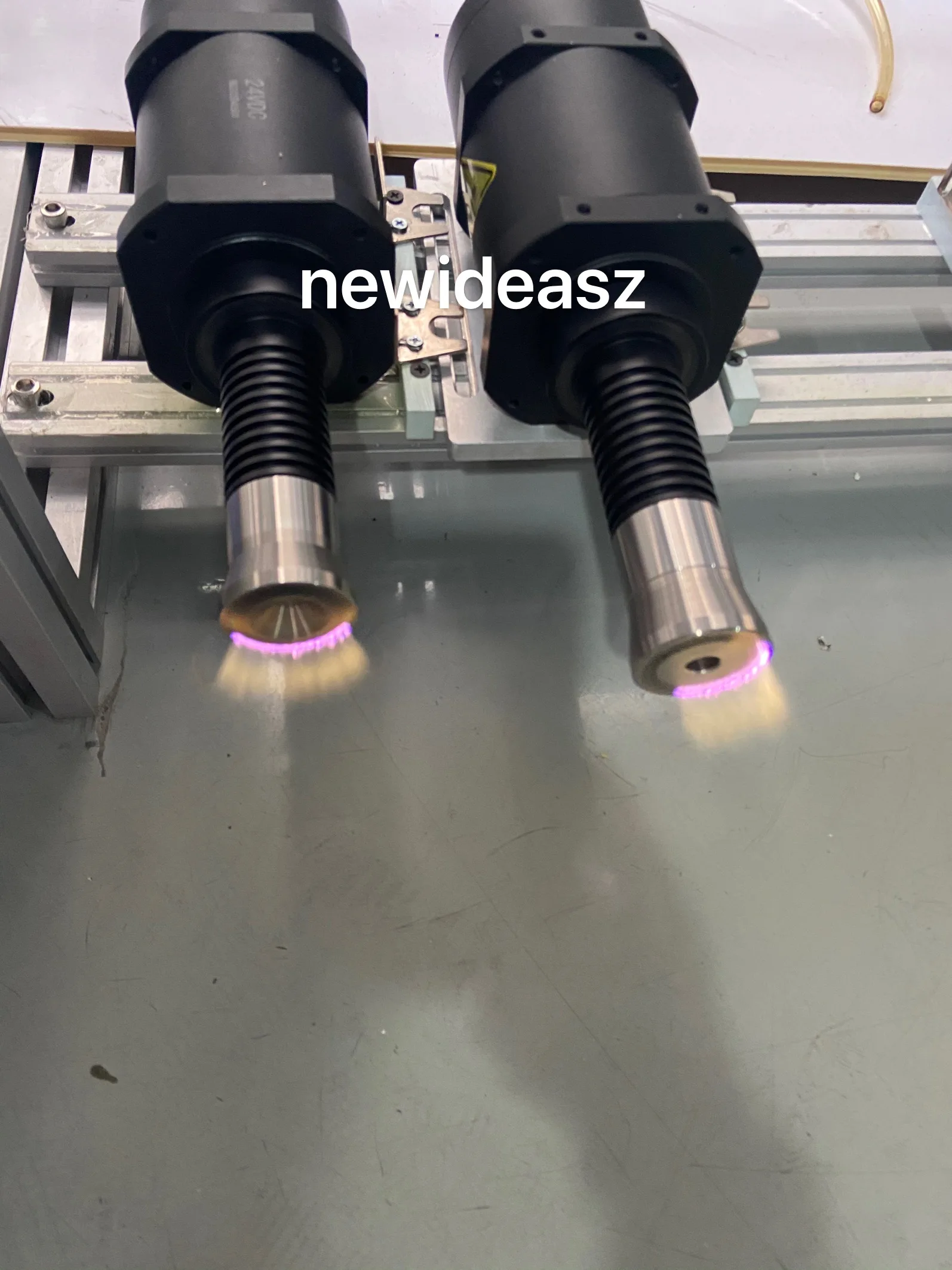 Atmospheric plasma surface treatment machine Corona plasma treater for plastic/plasma corona treatment