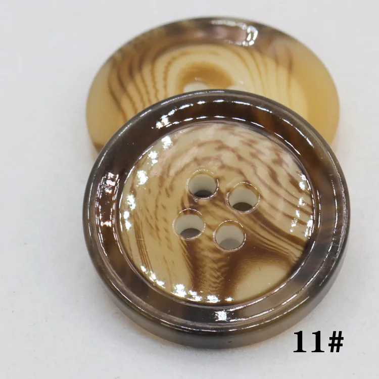 Button manufacturer custom wholesale 4-hole flat back imitation horns blazer plastic resin buttons