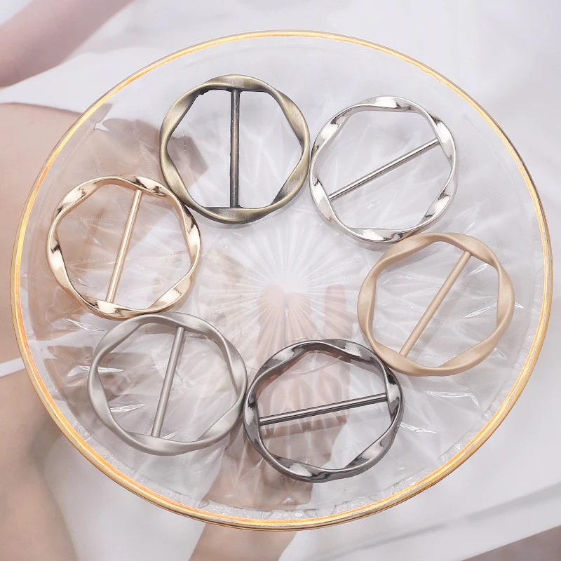 Silk Scarf Ring Clip for Women Fashion Metal Round Circle Knot Buckle for T-Shirt