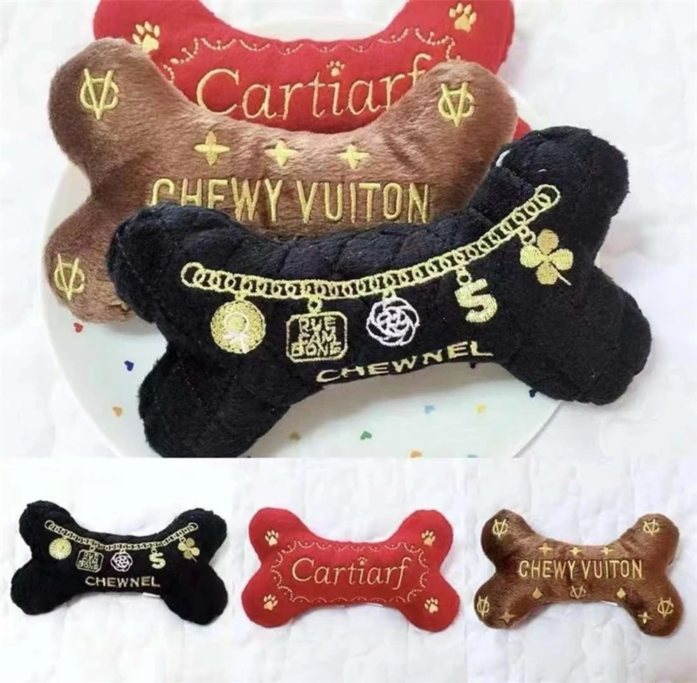Luxury Designer Pet Dog Accessories Cute Fashion Dog Toys Champagne Bottle Gift Box Squeak Plush Dog Toys