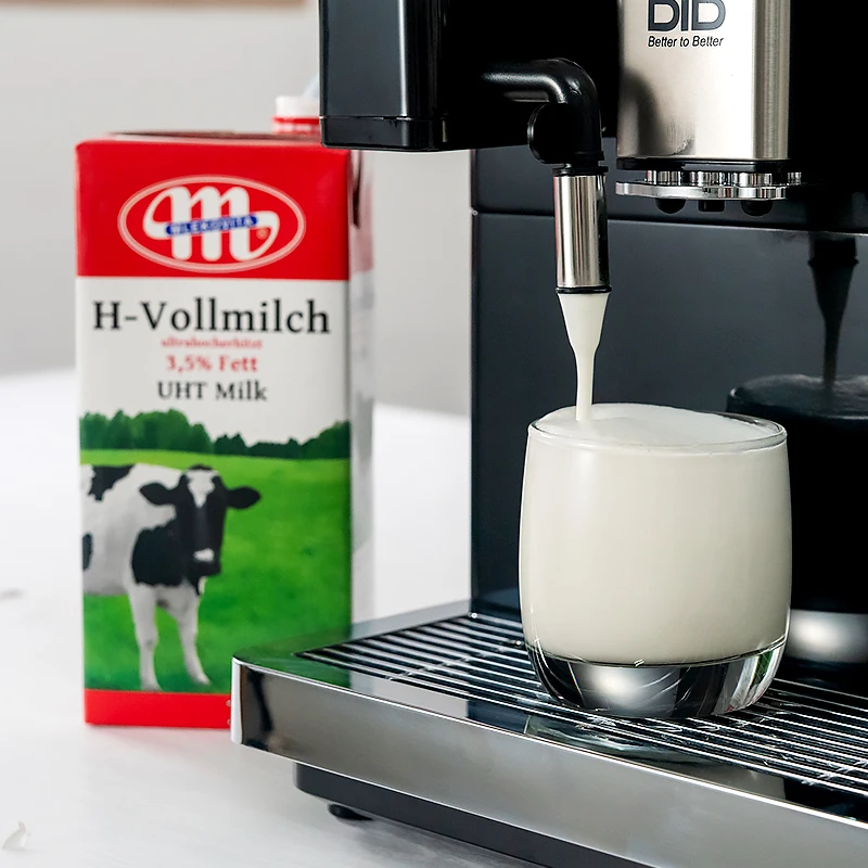 Easy Operation Electric Household Expresso Coffee Maker Office Fully Automatic Coffee Machine with Milk Tank