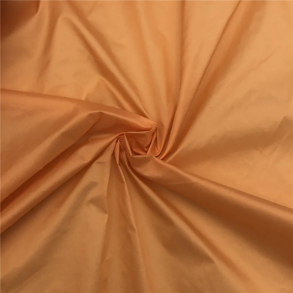 100% Polyester 400t Downproof Cire Shiny Smooth Fabric For Down Leather Jacket Winter Coat
