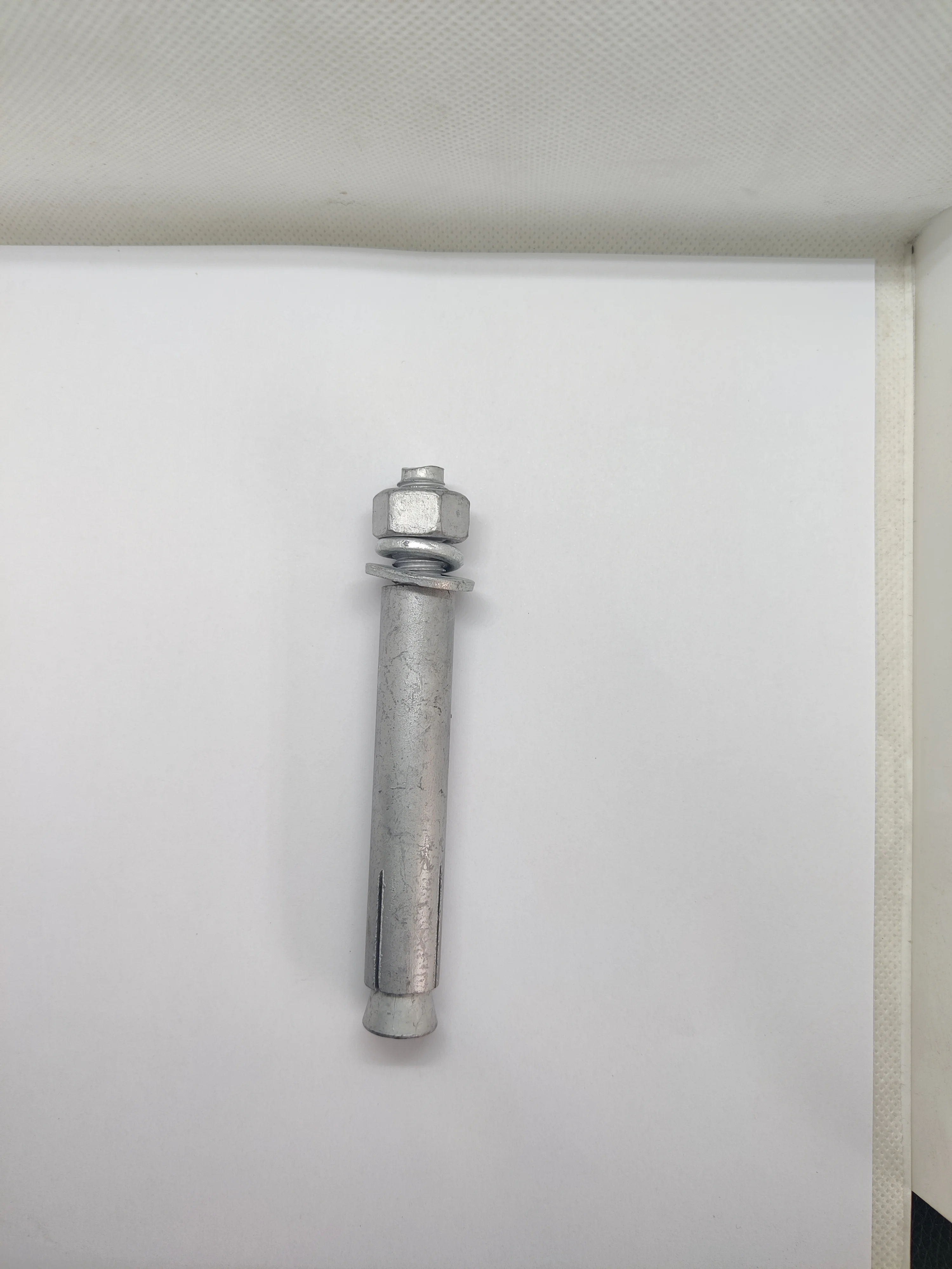 Factory wholesale Multiple specifications hot dip galvanizing Through Bolt Anchor for mechanical