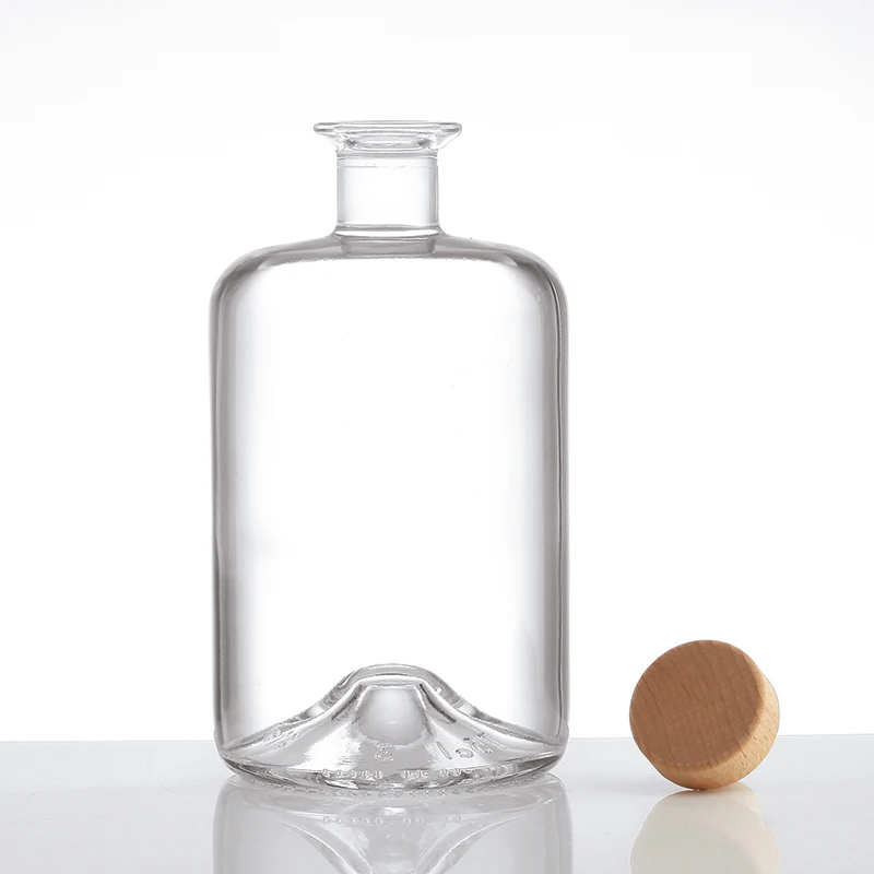 Factory Direct 500ml/750ml/1000ml Super Flint Glass Spirit Bottle with Cork Screw Cap and Carton Packing for Vodka Gin Vodka