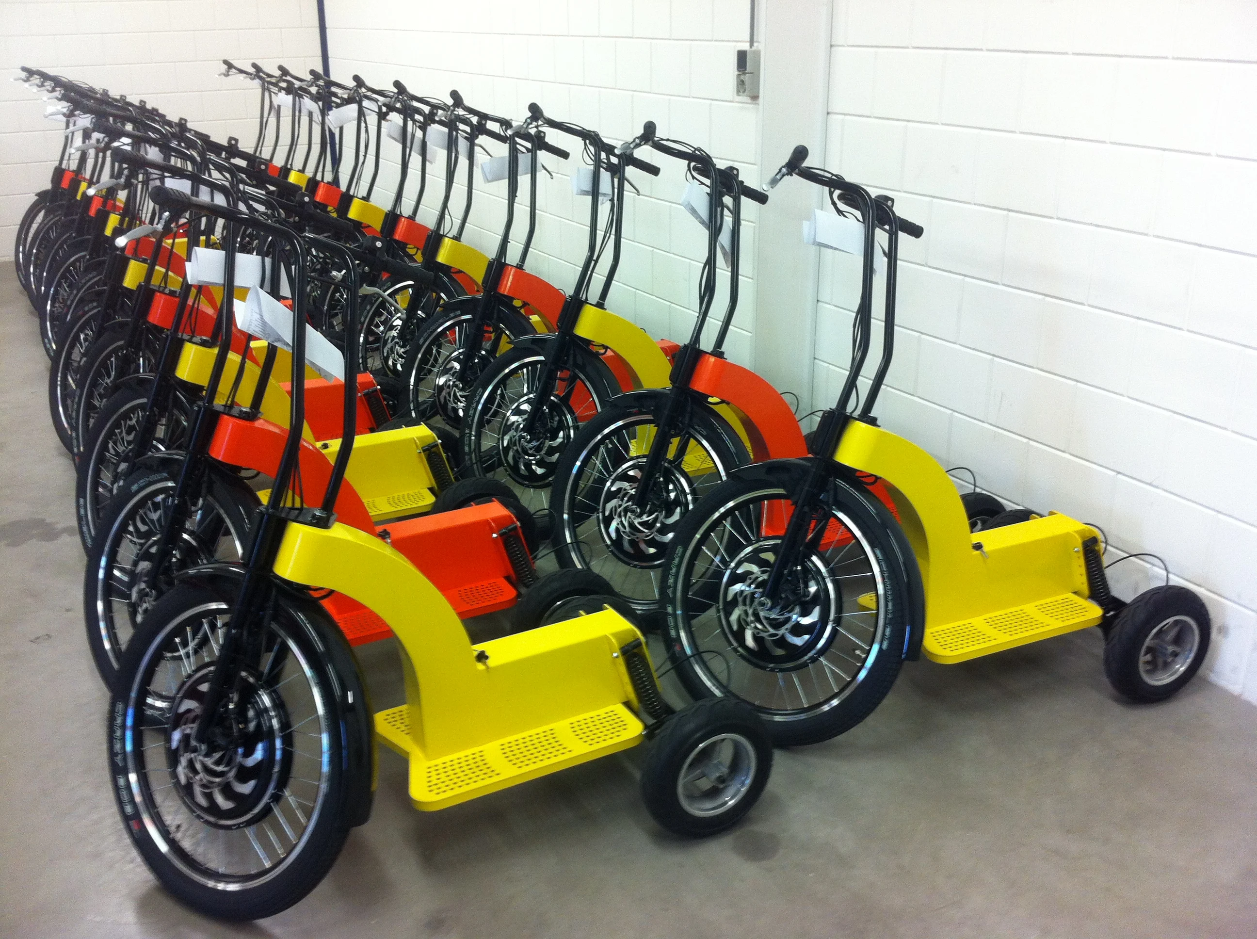 Hot sale Magic Pie 5 electric bike conversion kit electric bicycle hub motor with Built-in, Programmable FOC controller